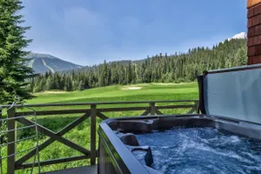 Stone's Throw #37 | 3 Peaks Rentals - Image 3