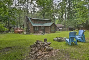 Steps to Lake: Tafton Cottage w/ Fire Pit & Grill - Image 3