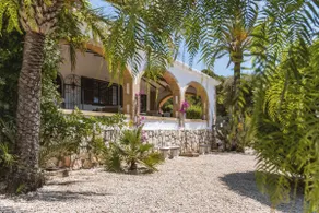 Casa Ladera - Elegant villa on the slopes of M - Image 2