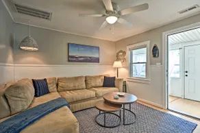 'The Blue Crab Cottage' - 3 Blocks From The Beach! - Image 4