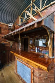 The Clover Club Yellow Rose Canyon - Image 4