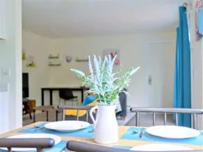 Blue Apt. #D |Stylish & Private 1BR |North Seattle - Image 4