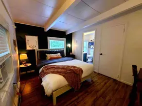 Pocono hideaway w/ hot tub & heated pool - Image 4