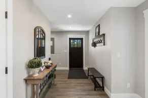 Air-Conditioning, Privacy, Family Retreat! - Image 4