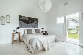'Mayfield' - Luxury Farmhouse with Pool - Image 5