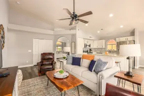 4BR Home w Heated Pool in Prime Location - Image 4