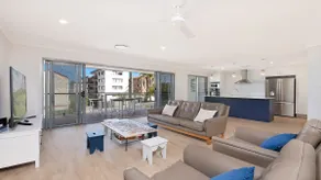 35 Moreton Parade Kings Beach QLD - Image 3