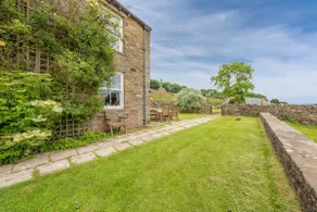 West Shaw Cote Cottage - Image 5