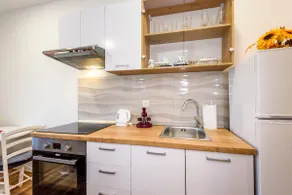 Apartment Đego near Ploce, riverfront, parking - Image 5
