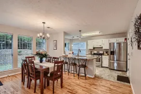 Clean+Cozy+Close to 85 & 316 | Pets - Image 3