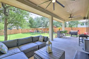 Upscale Austin Area Escape: Families Welcome! - Image 2