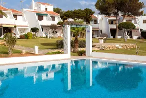Ferienwohnung El Faro 8 mit Meerblick, WLAN, Terrasse & Gemeinschaftspool - Image 4