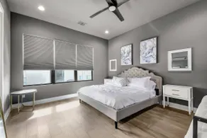 Stay in Luxury @ The Pearl ~ .5M to Riverwalk - Image 3