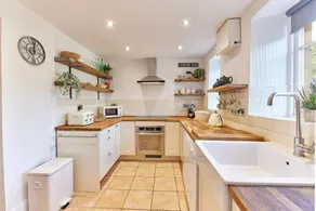 Host & Stay - Waterleap Cottage - Image 3