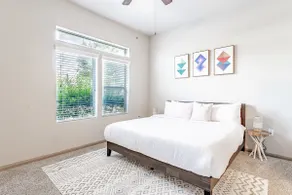 Spacious 2BR King Bed Suites Close to Downtown and Airport - Image 2