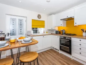 Court Cottage - Image 5