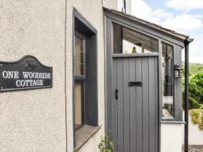 Wood-Side Cottage - Image 2