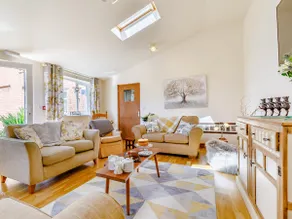 The Woodlands Farmhouse - Image 3