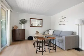 Renovated 2BR Cottage - Private Garden & Fire Pit - Image 4