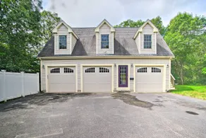 3 Mi to Beaches: Tranquil Cape Cod Escape w/ Deck - Image 2