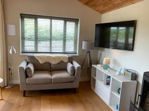 Peregrine Lodge - Image 4