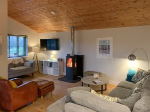 Peregrine Lodge - Image 5