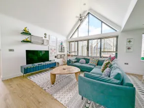 The Old Court House - Midhurst  -  a flat that sleeps 4 guests  in 2 bedrooms - Image 3