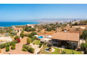 Villa Stone House - Image 3