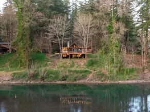 Luxe Riverfront A-Frame | Hot Tub | Fishing - Image 2