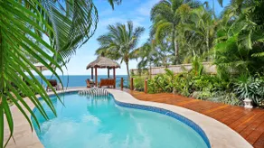 Mylara Beachfront Holiday Home - Image 2