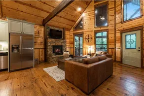 Freedom Hill Hideaway/Private/Hot Tub/Near Broken Bow Lake - Image 5