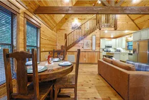 Freedom Hill Hideaway/Private/Hot Tub/Near Broken Bow Lake - Image 3