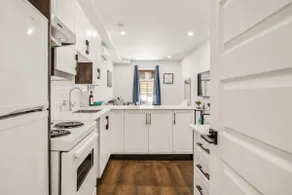 Le Mile End by M11 - Modern Studio - Image 5