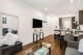 Le Mile End by M11 - Modern Studio - Image 3