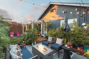 Shelltown Sanctuary - Secluded Bungalow with Hot T - Image 4