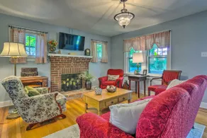 Restored Mars Hill Home on 1 Acre: Walk to Town! - Image 5