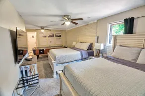 Moon River Smart-Suite, near Interstate 44/airport - Image 2