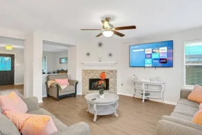 Absolutely Charming Vacation Home! - Image 3