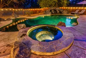 Log Cabin w/ pool, spa, game room, sleeps 20! - Image 4
