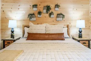 COZY cabin | Hot Tub | Game Room | GREAT VIEWS | 3BR - Image 5