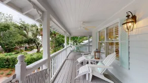 East Beach Family Friendly Home, sleeps 9 - Image 2