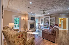 Luxe Lake Cumberland Retreat w/ Decks on 1 Acre! - Image 3