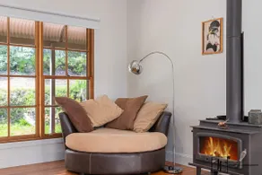 Rural Retreat with Sunset Views - Image 2