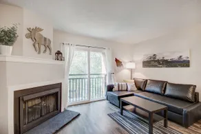 Top Floor Top End Downtown Remodel! Monthly Rates - Image 3