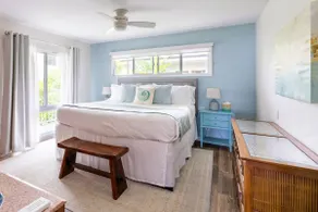 On-the-Ocean, Stunning Corner Unit, Spacious, AC! - Image 4
