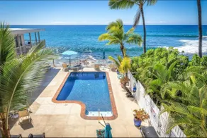 On-the-Ocean, Stunning Corner Unit, Spacious, AC! - Image 2