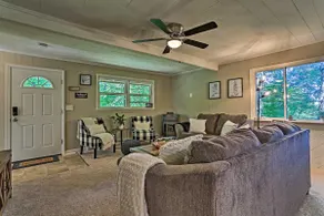 Deck & Gas Grill: Modern East Stroudsburg Home! - Image 5