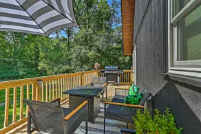 Deck & Gas Grill: Modern East Stroudsburg Home! - Image 3