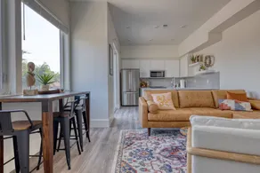 Rooftop Patio! 2 bed/2 ensuite and by Water Park! - Image 4