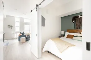 Art-Inspired Loft with Mountain View - Zuni Lofts - Image 2